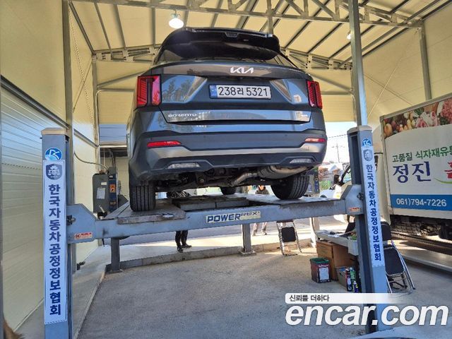 Kia Sorento 2024 — photo 2