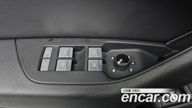 Audi A6 2021 — photo 27