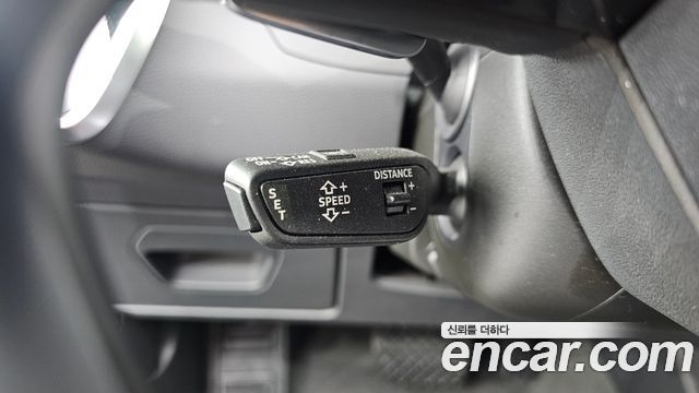 Audi A6 2021 — photo 30