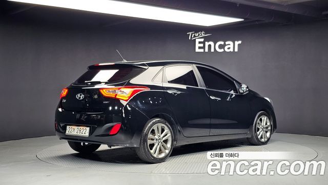 Hyundai i30 2016 — photo 2