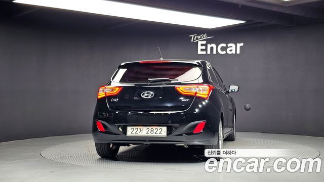 Hyundai i30 2016 — photo 4