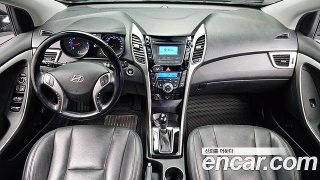 Hyundai i30 2016 — photo 7