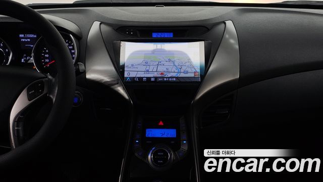 Hyundai AVANTE 2014 — photo 20