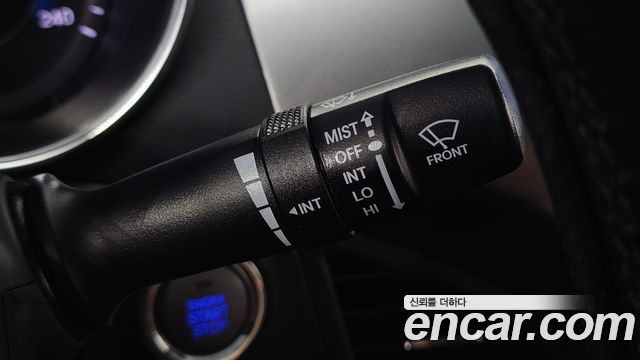 Hyundai AVANTE 2014 — photo 29
