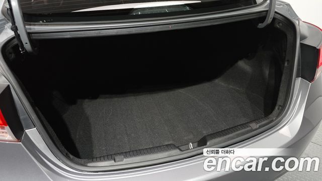 Hyundai AVANTE 2014 — photo 30