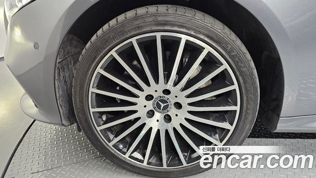 Mercedes-Benz CLS-Class 2019 — photo 5