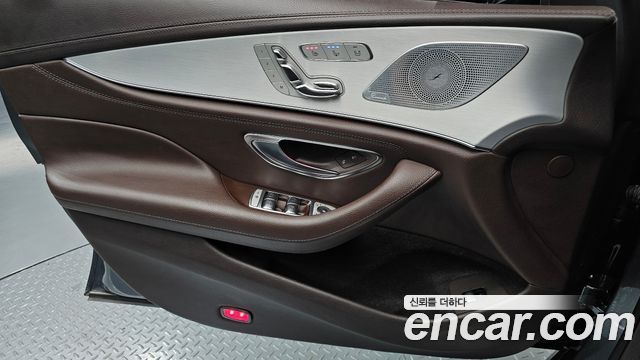 Mercedes-Benz CLS-Class 2019 — photo 14