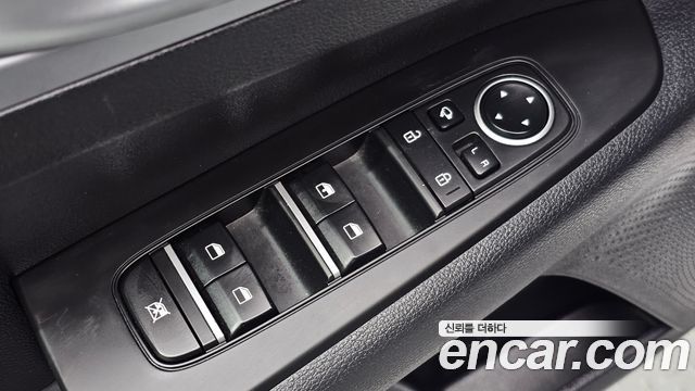 Kia K3 2023 — photo 19