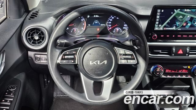 Kia K3 2023 — photo 21