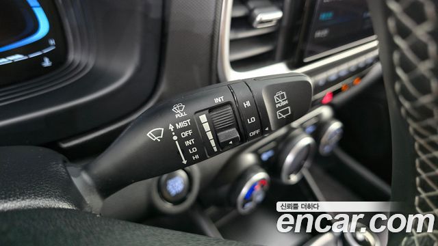 Hyundai Venue 2025 — photo 26