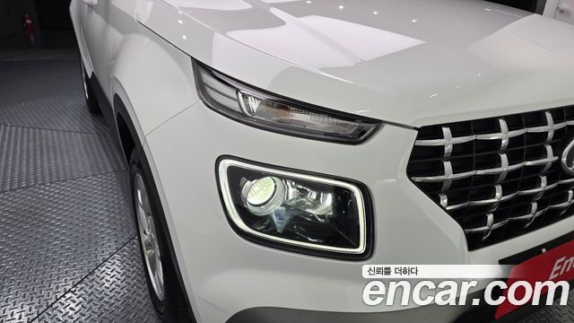 Hyundai Venue 2025 — photo 8