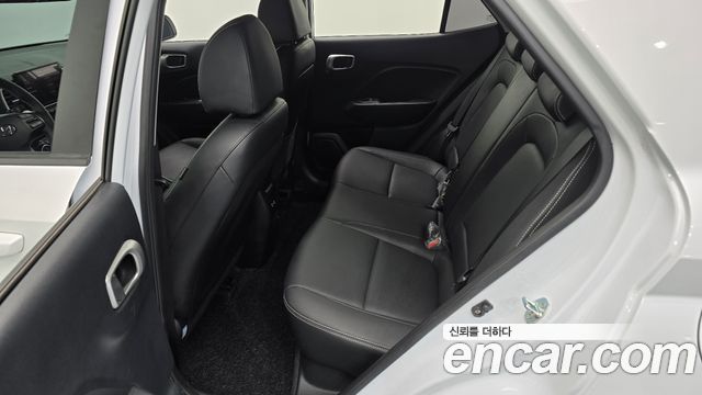 Hyundai Venue 2025 — photo 16