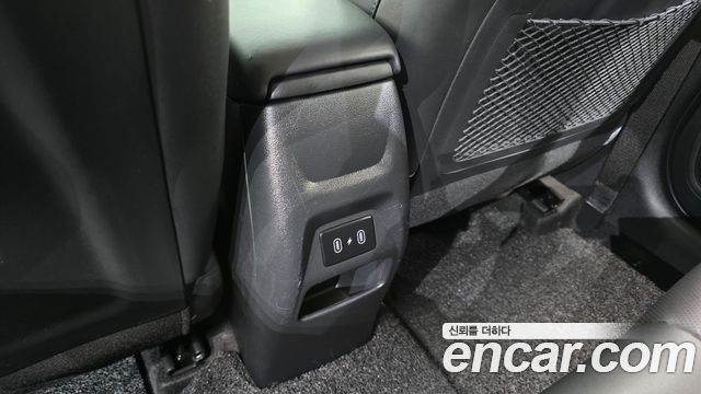 Hyundai Venue 2025 — photo 29