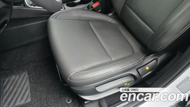 Hyundai Venue 2025 — photo 30