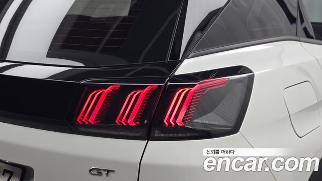 Peugeot 3008 2021 — photo 9
