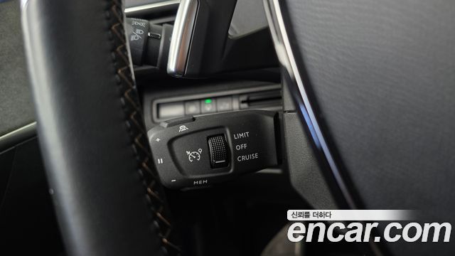 Peugeot 3008 2021 — photo 27