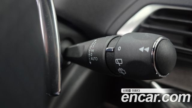 Peugeot 3008 2021 — photo 29