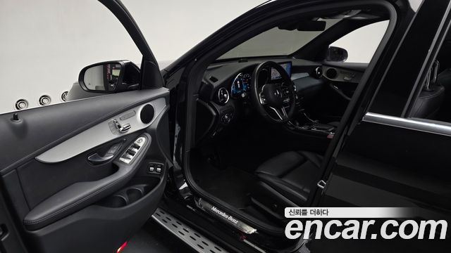 Mercedes-Benz GLC-Class 2021 — photo 13