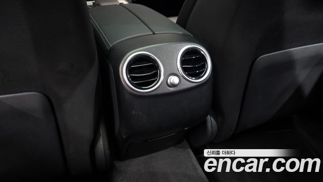 Mercedes-Benz GLC-Class 2021 — photo 36
