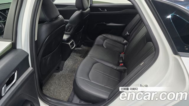 Kia K5 2020 — photo 18