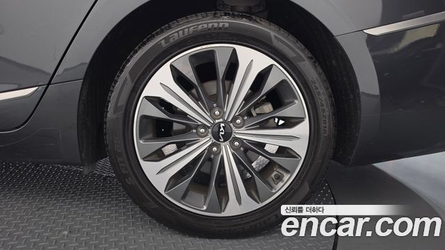 Kia K8 2022 — photo 7
