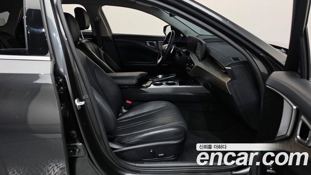 Kia K8 2022 — photo 16