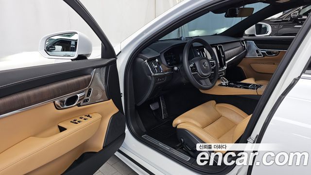 Volvo S90 2022 — photo 10