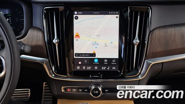 Volvo S90 2022 — photo 14
