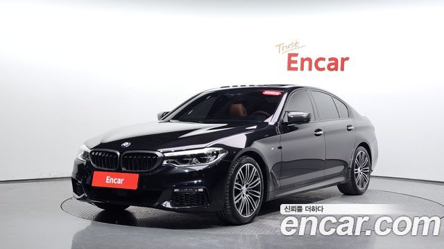 BMW 5-Series 2017 — photo 34