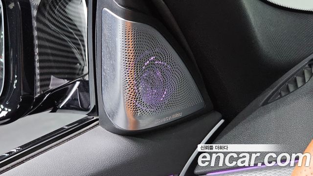 BMW 5-Series 2017 — photo 30