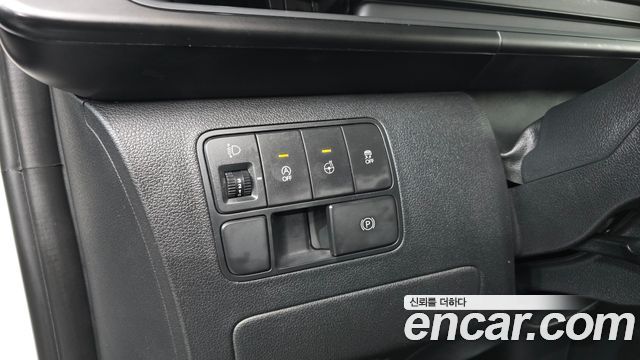 Hyundai Staria 2023 — photo 29