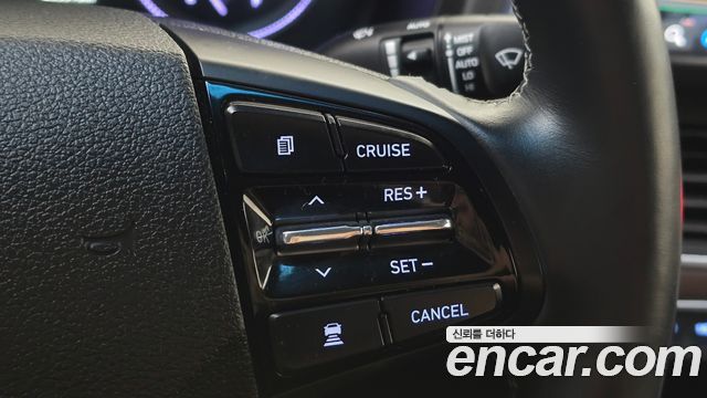 Hyundai Grandeur 2018 — photo 21