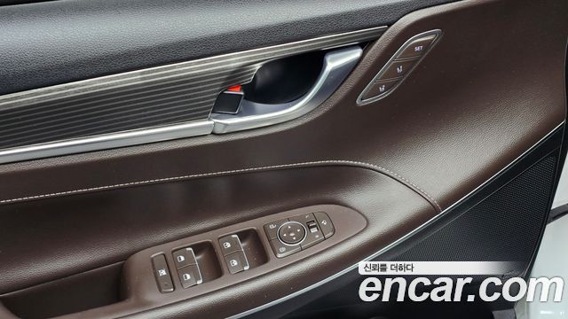Hyundai Grandeur 2018 — photo 25