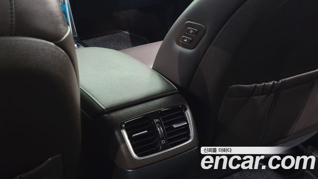 Hyundai Grandeur 2018 — photo 27