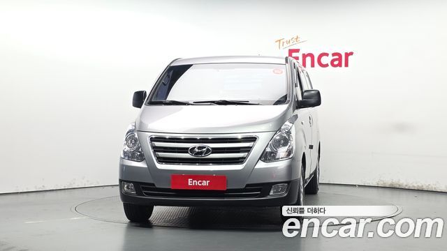 Hyundai Starex 2017 — photo 3