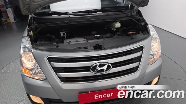 Hyundai Starex 2017 — photo 6