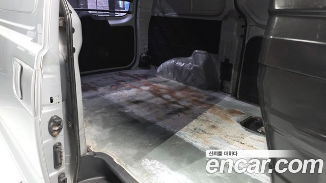 Hyundai Starex 2017 — photo 23