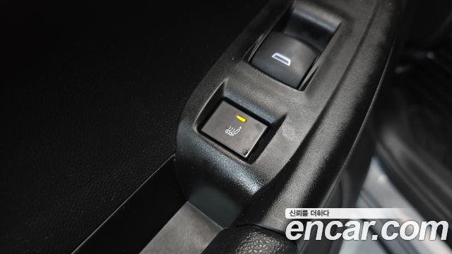 Chevrolet Korea Trailblazer 2021 — photo 17