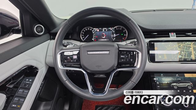 Land Rover Range Rover Evoque 2023 — photo 20