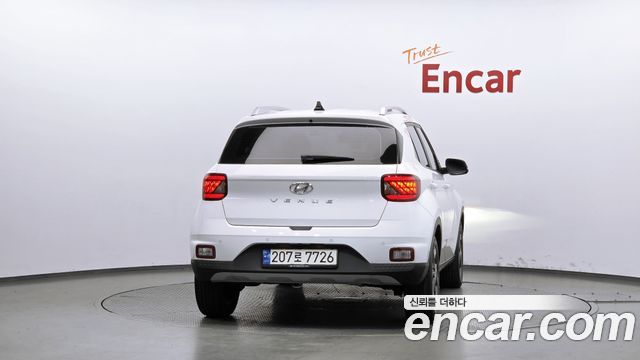 Hyundai Venue 2023 — photo 4