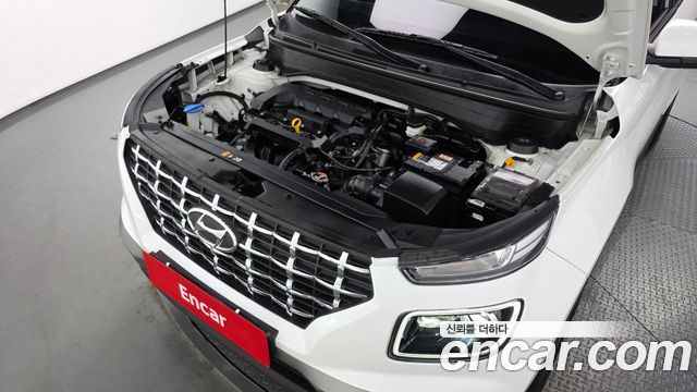 Hyundai Venue 2023 — photo 6