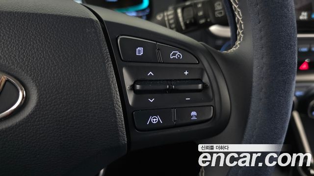Hyundai Venue 2023 — photo 17