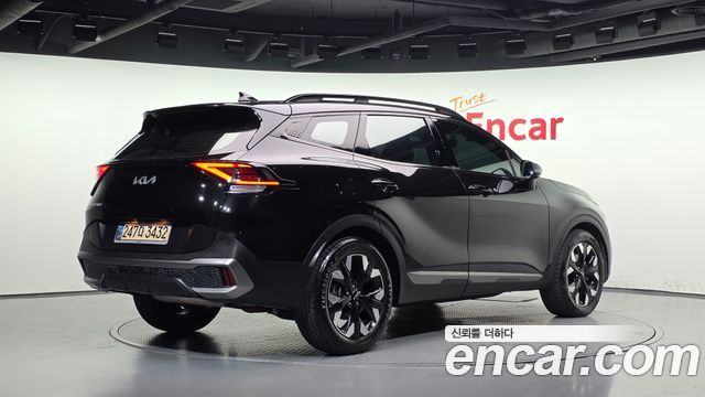 Kia Sportage 2023 — photo 2