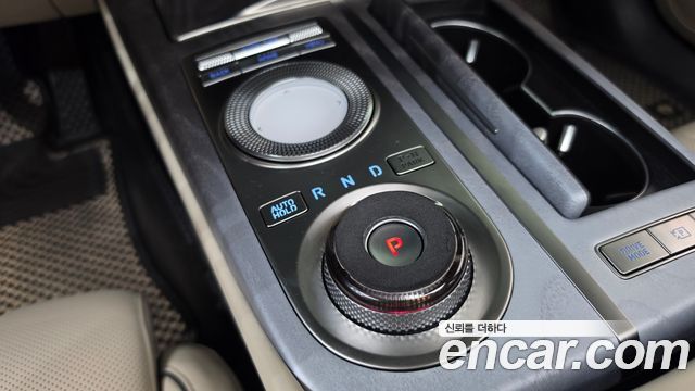 Genesis G80 2022 — photo 9