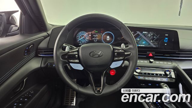 Hyundai AVANTE 2025 — photo 19