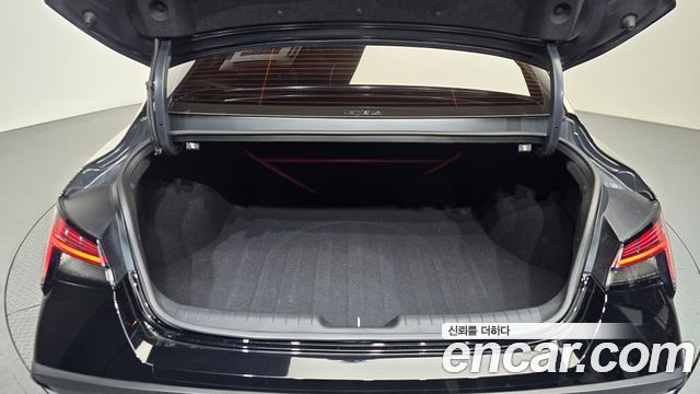 Hyundai AVANTE 2025 — photo 23