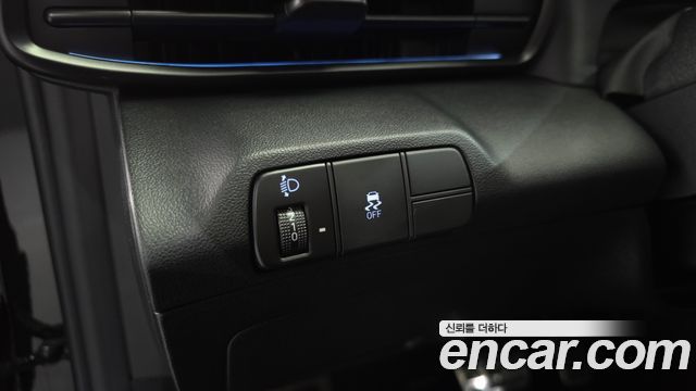 Hyundai AVANTE 2025 — photo 25