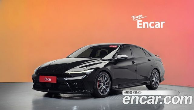 Hyundai AVANTE 2025 — photo 1