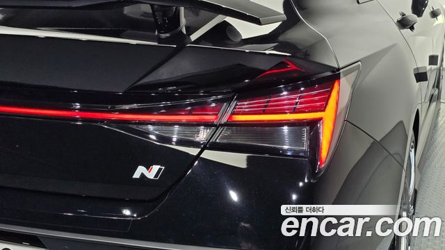 Hyundai AVANTE 2025 — photo 9