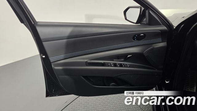 Hyundai AVANTE 2025 — photo 14
